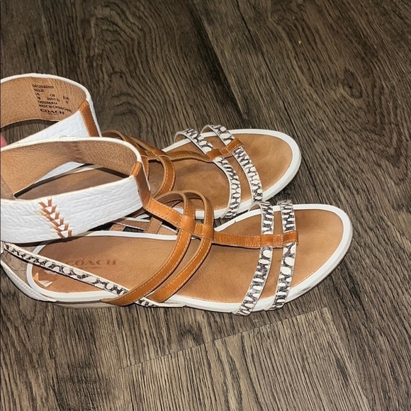 Coach women’s Nillie Tan and White Sandals with Braided Straps size 7 - Picture 1 of 6